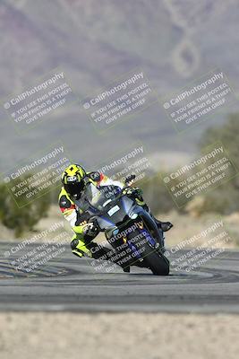 media/Jan-15-2026-Racers Edge (Thu) [[dfebeb70ab]]/2-A Group/Session 5 (Turn 5)/